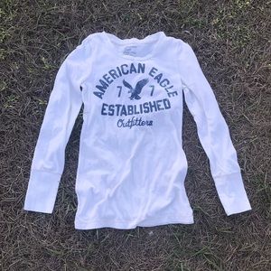american eagle long sleeve soft white tee shirt